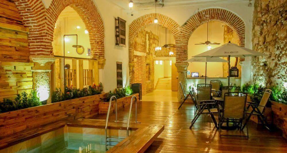 Bourbon St Hostal Boutique Cartagena Exterior photo